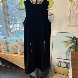 Cute Black Dress!